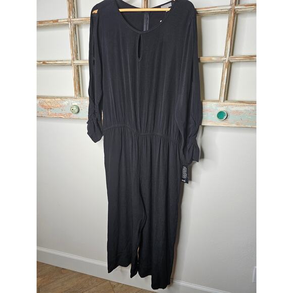 NWT Avenue Black Cold Shoulder Boat Neck Ladies Jumpsuit size 18/20 - Picture 15 of 16